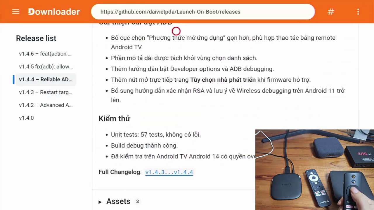 Trang danh sách các bản phát hành của Launch-On-Boot trên GitHub hiển thị trong Downloader